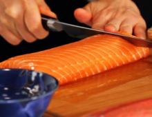 Калорийность роллов и суши, употребление при похудении Насколько калорийны суши